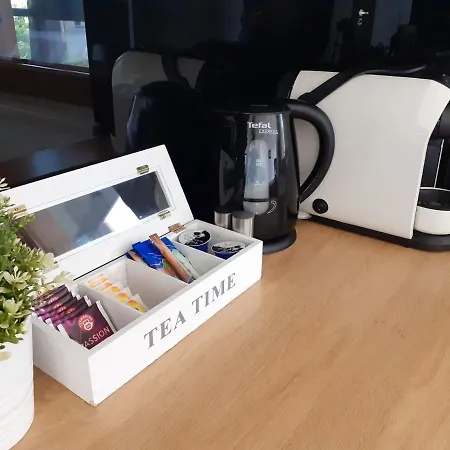 Vista Airport アパート